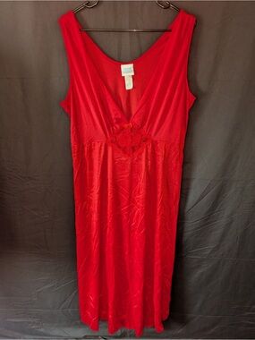 Vintage Quiet Moments Red Nightgown